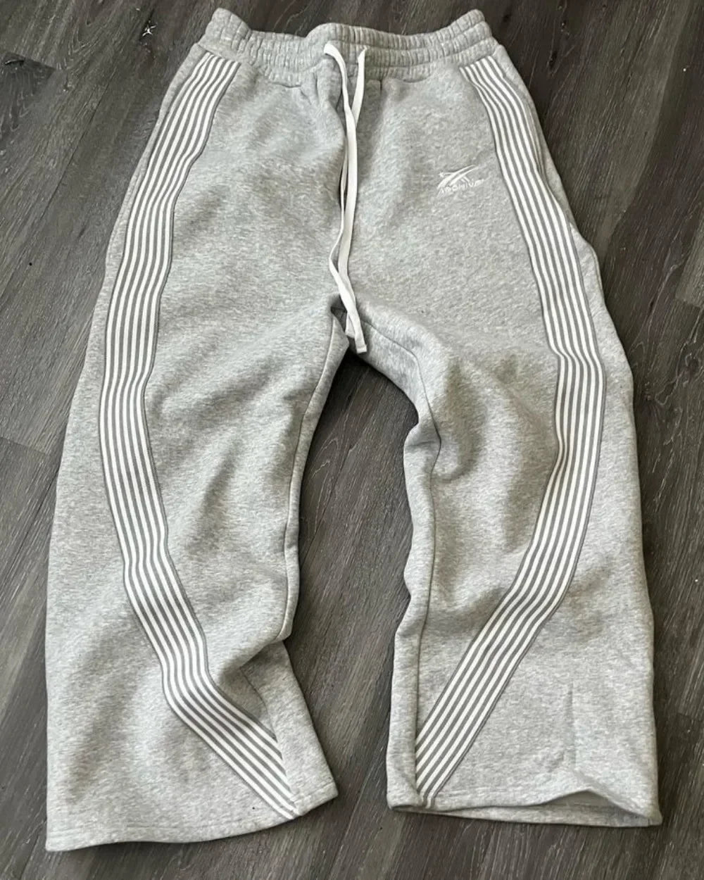 Retro Striped Baggy Pants